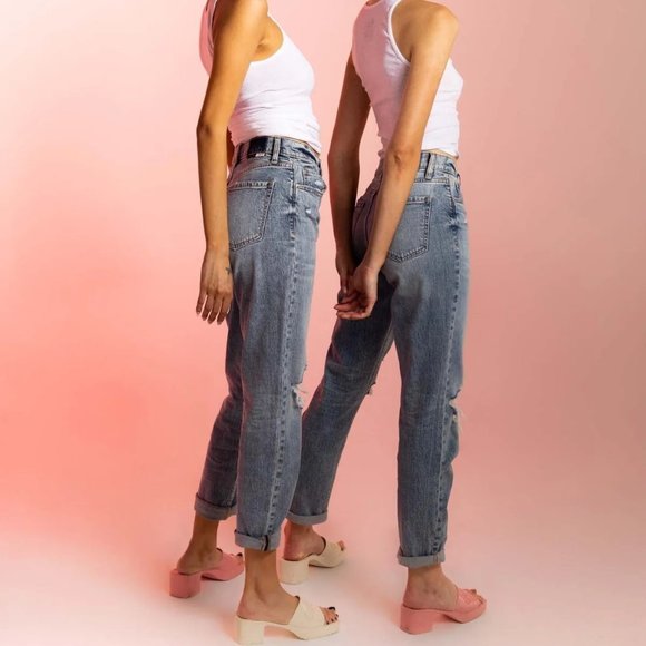 Daze Denim Loverboy High-rise Distressed Boyfriend Jeans in Karma - Picture 5 of 9